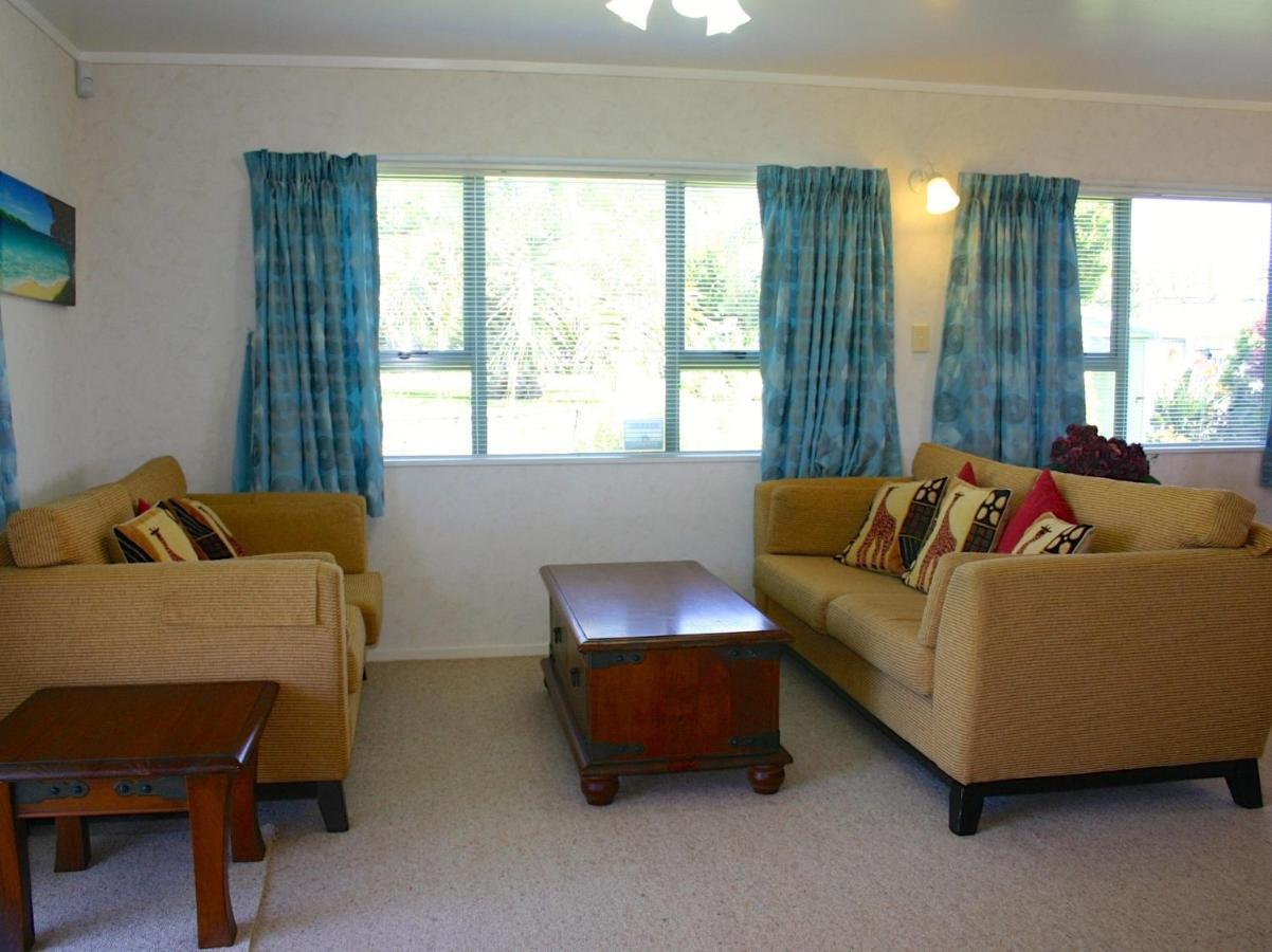 Waihi Getaway - Waihi Beach Holiday Home Exterior foto